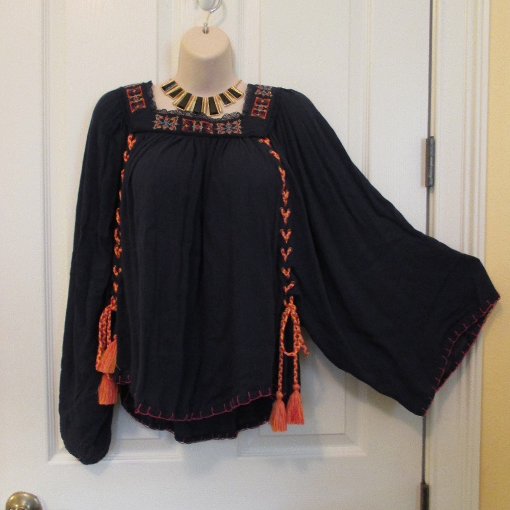 NWT - ROCKS & INDIGO blue blouse - sz M - $98.00